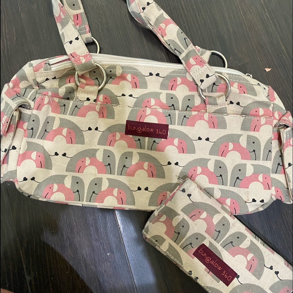 Bungalow 360 purse and wallet